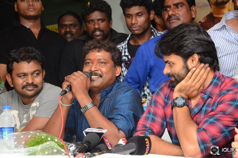 Pilla-Nuvvu-Leni-Jeevitham-Movie-Success-Tour
